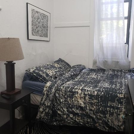 Private Room In East Village Apartment New York Extérieur photo